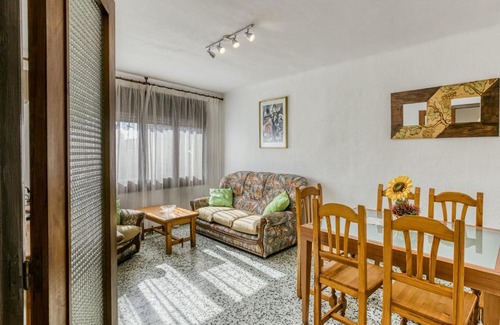 Capmany House | Can Picola