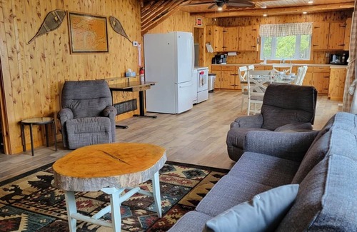 Manitoulin District House | Can't Bear To Leave!