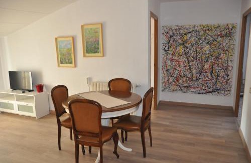 Bot Apartment | Can Valleta