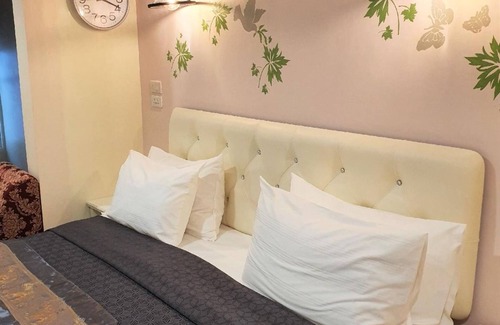 Bang Phlat Hotel | Cana Boutique Hotel