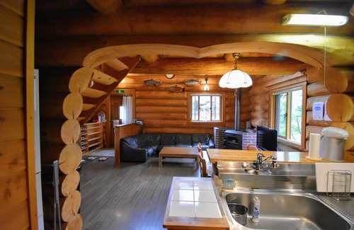 Azumino Cottage | Canadian Log Cottage TAKITARO