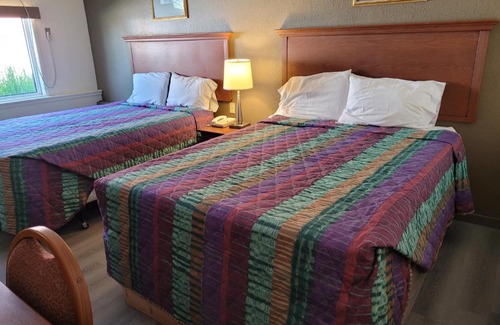 Sudbury Hotel | Canadiana Motel