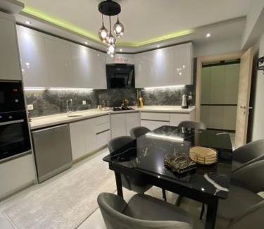 Dakar Apartment | Canaisback