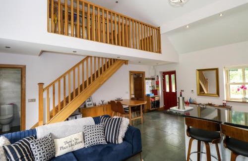 Drumshanbo House | Canal Cottage