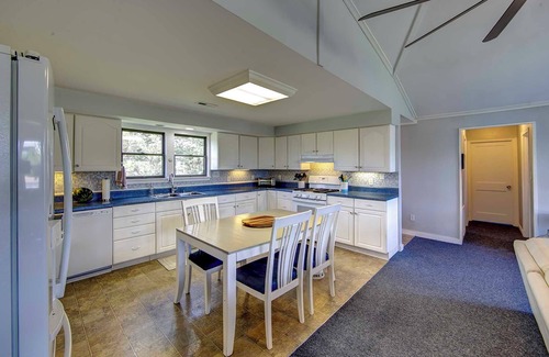 Sunset Village House | Canal Front 3 Bedroom Home/Newly Renovated
