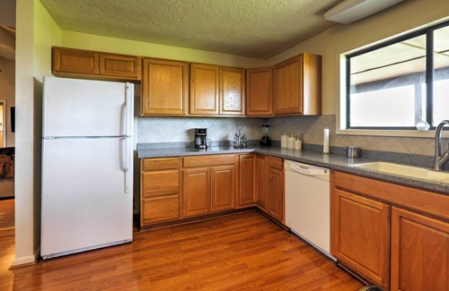 Freeport House | Canal-Front Home in Freeport w/Covered Boat Dock!