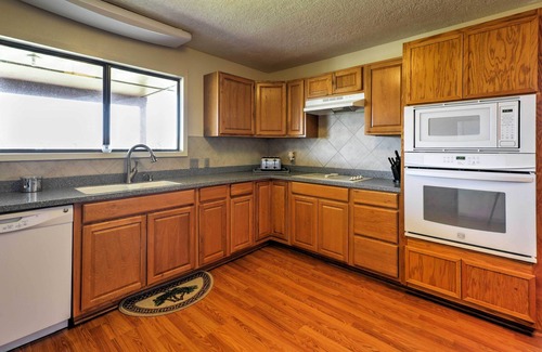 Freeport House | Canal-Front Home in Freeport w/Covered Boat Dock!