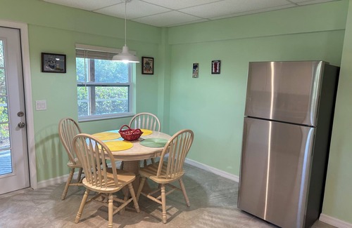 Gulf Harbor House | Canal front lower level of home in N Naples. nA great getaway place!