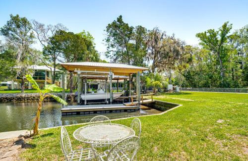 Crystal River House | Canal-Front Retreat in Crystal River!
