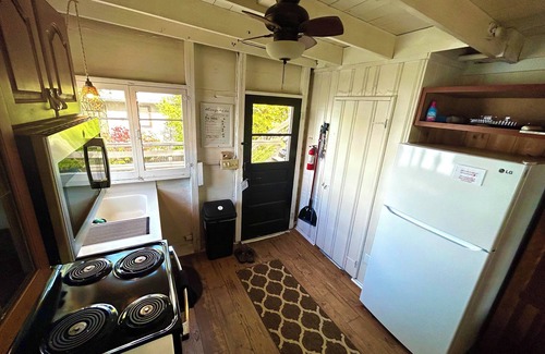 Rushville Cabin | Canandaigua Lake Cabins- Finger Lakes Finest- East Lake Rd CMAC- Pet friendly!