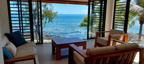Roches Noires House | Canari Waterfront Villas
