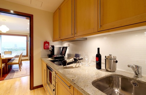 Canary Wharf Hotel | Canary Riverside Plaza Hotel