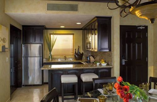 Punta Sam Resort | Cancun 2 Bedroom Oceanfront Penthouse-Spring Break, March 23-30, 2024!