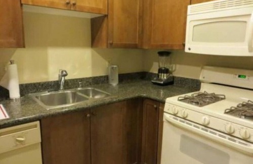 Enterprise Apartment | Cancun Resort 2 bedroom · Vegas Pool Fun, just south of the strip! 2 Bedroom