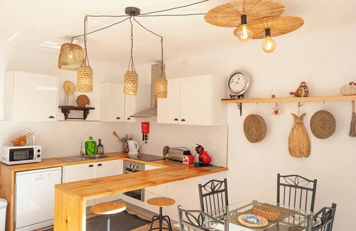 Ponta Delgada Cottage | Candelaria House