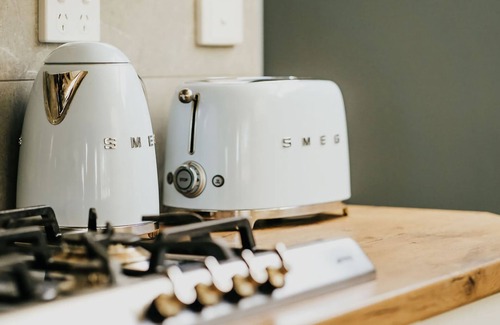 Daylesford House | Candlebark Daylesford ~ Gorgeous Cottage!