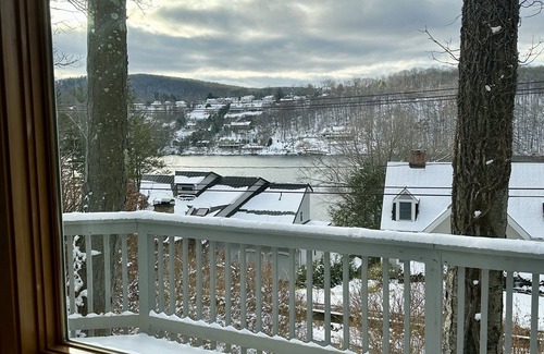 New Milford Cottage | Candlewood Lake Retreat with year round views