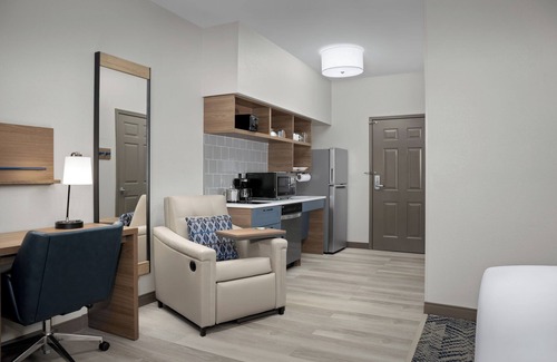 Parole Hotel | Candlewood Suites Annapolis by IHG