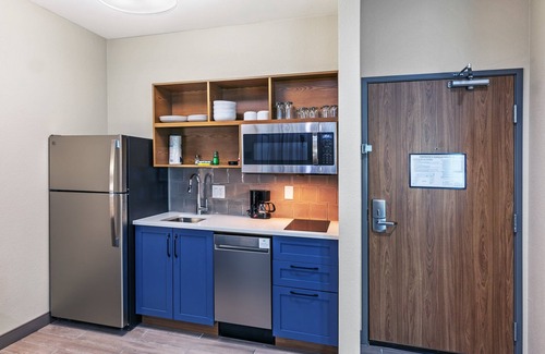 Aransas Pass Hotel | Candlewood Suites Aransas Pass by IHG
