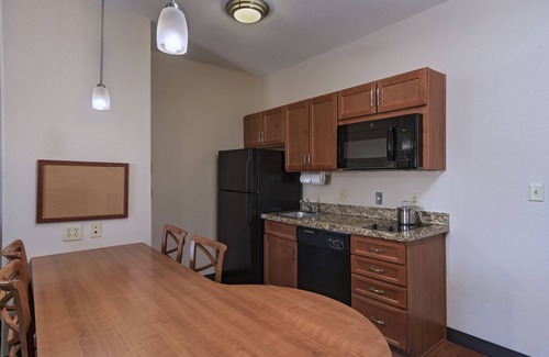 Cedar Park Hotel | Candlewood Suites Austin N - Cedar Park by IHG