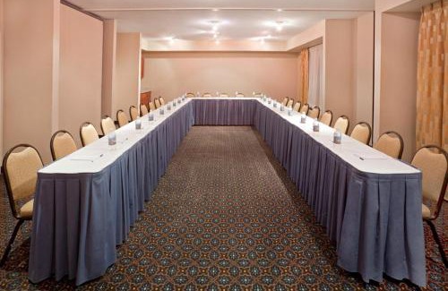 Fort Worth Hotel | Candlewood Suites Dallas Fort Worth South by IHG