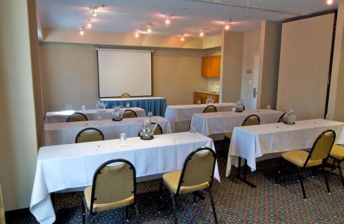 Fort Worth Hotel | Candlewood Suites Dallas Fort Worth South by IHG