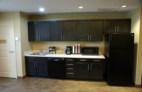 Thornton Hotel | Candlewood Suites Denver North - Thornton by IHG
