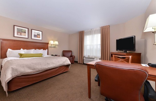 Big Flats Airport Hotel | Candlewood Suites Elmira Horseheads by IHG