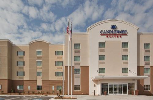 Terry Sanford Hotel | Candlewood Suites Fayetteville Fort Bragg by IHG