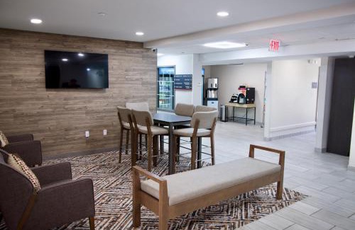 Harrisonburg Hotel | Candlewood Suites Harrisonburg by IHG
