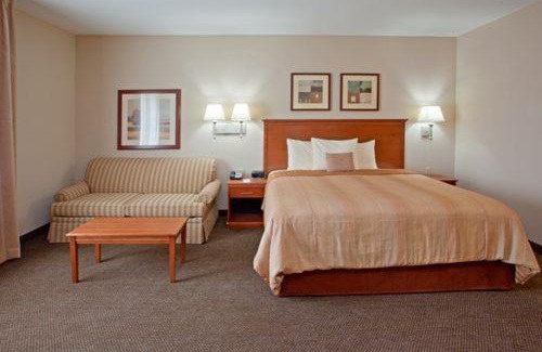 North Shore Hotel | Candlewood Suites Houston I-10 East by IHG