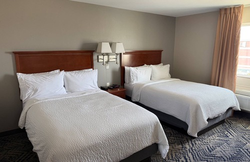 La Porte Hotel | Candlewood Suites La Porte by IHG