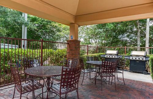 Lake Mary Hotel | Candlewood Suites Lake Mary by IHG