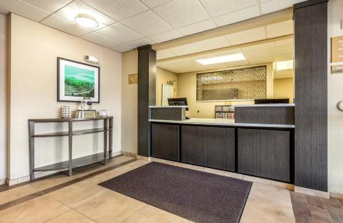 Lincoln Hotel | Candlewood Suites Lincoln by IHG