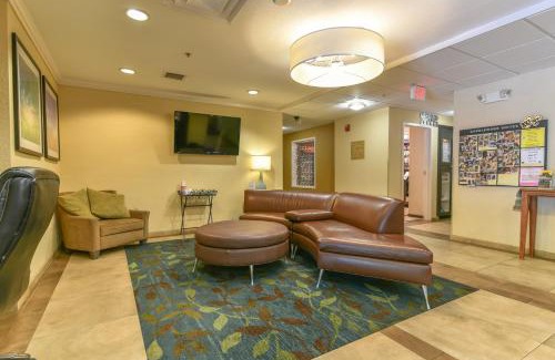 Medford Hotel | Candlewood Suites Medford by IHG