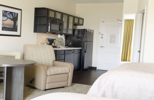 Southaven Hotel | Candlewood Suites Memphis - Southaven by IHG