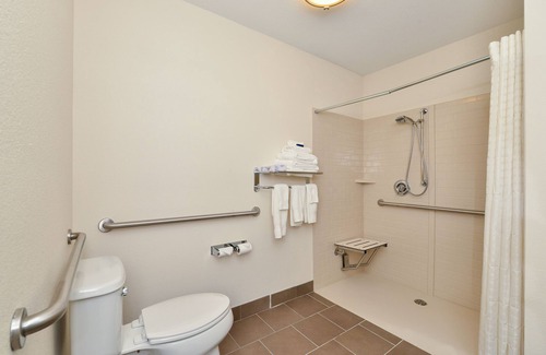 Monahans Hotel | Candlewood Suites Monahans by IHG