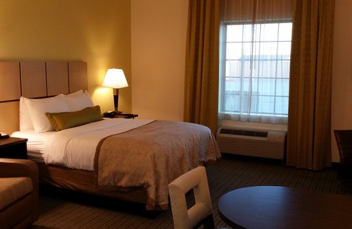 Monahans Hotel | Candlewood Suites Monahans by IHG