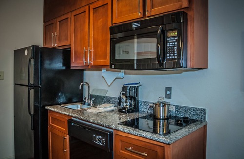 New Iberia Hotel | Candlewood Suites New Iberia by IHG
