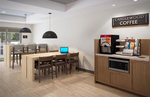 Oakwood Hotel | Candlewood Suites Oakwood by IHG