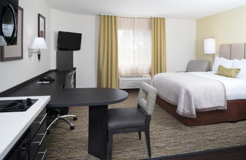 Olympia Hotel | Candlewood Suites Olympia - Lacey by IHG