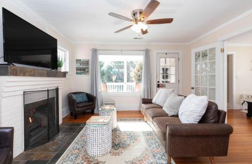 Candler House | Candyland Cottage