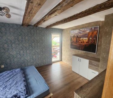 Edesheim Apartment | Caner