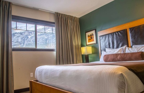 Copperstone Resort Condo | Canmore - Copperstone - 1 Bedroom + Den