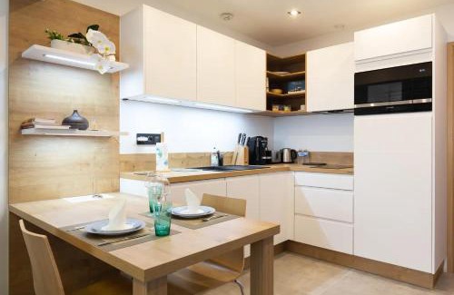 Cannes City Centre Apartment | Cannes NEW Apartment, Palais Des Festivals, CROISETTE, Beaches