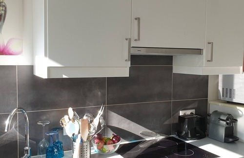 Cannes Old Town Apartment | CANNES SEA VIEW 34 m² new apartment incl a large 6 m² balcony on the 5th Floor