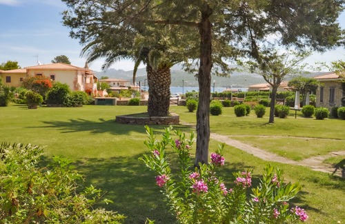 Cannigione Apartment | Cannigione - Villa a stone's throw from the beach