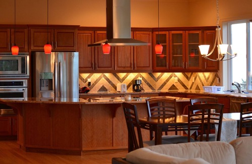 Arch Cape House | Cannon Beach Arch cape Luxury Vacation Home with Stunning Ocean View