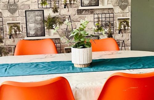 Fordwich House | Canterbury 3BR close to shops with Free Parking