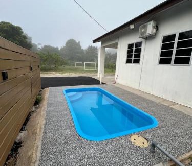 Bukit Payong House | Cantik-La Homestay Kolam Kuala Terengganu 6 Bilik